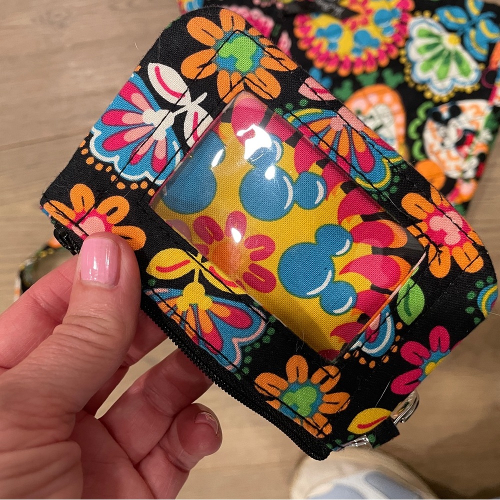 Bear Bradley crossbody bag Disney and card holder! - Picture 6 of 6